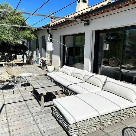 6 Bedrooms- Whatapp Pour Plus De Details 00-33-74-540-84-68 Bdr , Piscine Ceyreste